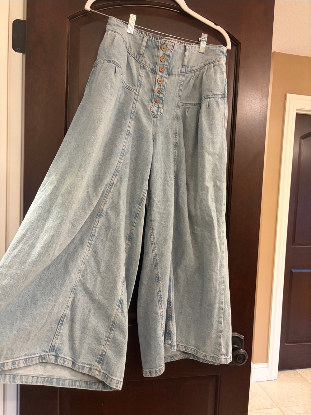 Free People We The Free Light Blue High-Rise Wide Leg Jeans - Picture 4 of 9